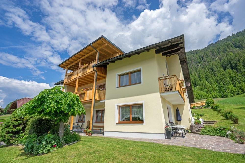 Haus Lackner Am Weissensee In Kaernten ภายนอก รูปภาพ